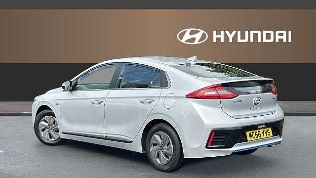 Approved Used Hyundai Ioniq Hybrid For Sale Hyundai Uk 