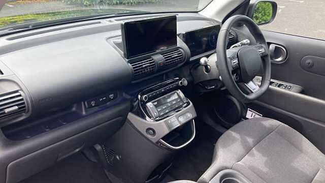 Hyundai INSTER 85kW 02 49kWh 5dr Auto Electric Hatchback