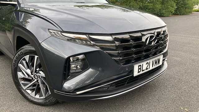 Hyundai TUCSON 1.6 TGDi Premium 5dr 2WD Petrol Estate Grey