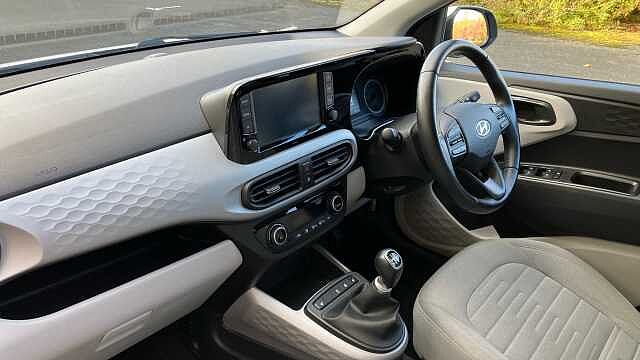 Hyundai I10 1.0 MPi Premium 5dr Petrol Hatchback Silver