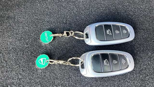 Hyundai TUCSON 1.6 TGDi Hybrid 230 N Line 5dr 2WD Auto Hybrid Estate White