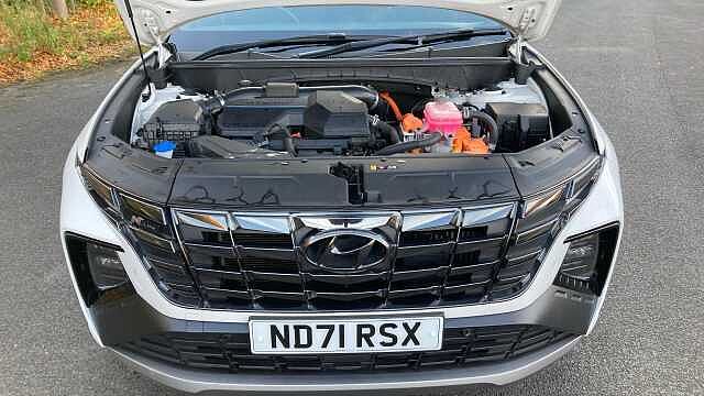 Hyundai TUCSON 1.6 TGDi Hybrid 230 N Line 5dr 2WD Auto Hybrid Estate White