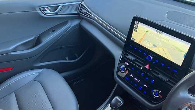 Hyundai IONIQ 1.6 GDi Hybrid Premium SE 5dr DCT Hybrid Hatchback