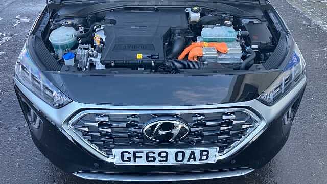 Hyundai IONIQ 1.6 GDi Hybrid Premium SE 5dr DCT Hybrid Hatchback