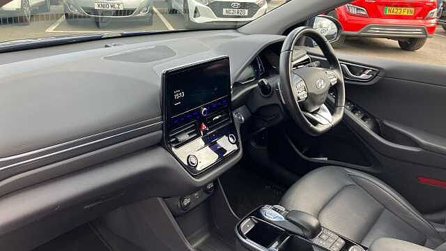 Hyundai IONIQ 100kW Premium SE 38kWh 5dr Auto Electric Hatchback