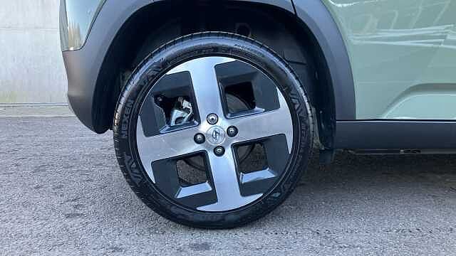 Hyundai INSTER 85kW 02 49kWh 5dr Auto Electric Hatchback Additional Special Solid - Jungle Khaki