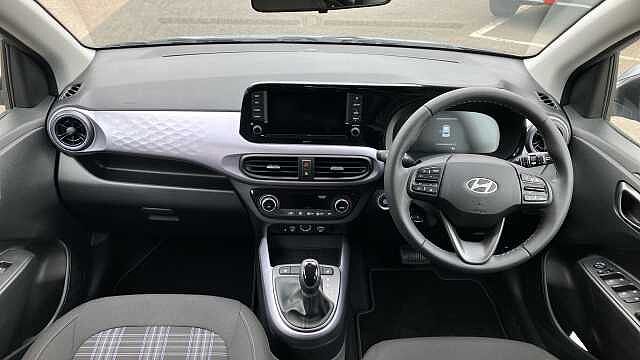 Hyundai I10 1.2 [79] Premium 5dr Auto [Nav] Petrol Hatchback Meta Blue - Pearl
