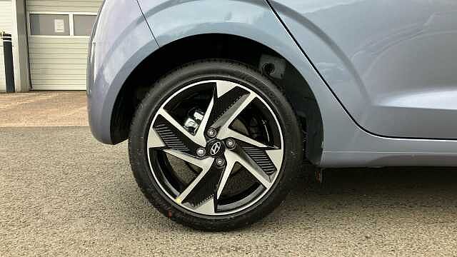 Hyundai I10 1.2 [79] Premium 5dr Auto [Nav] Petrol Hatchback Meta Blue - Pearl
