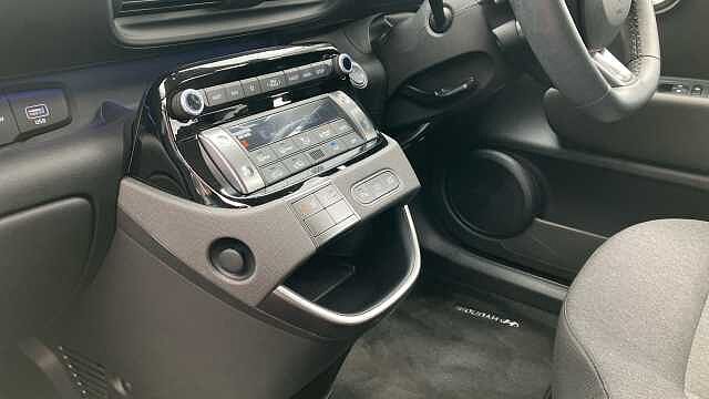 Hyundai INSTER 85kW 02 49kWh 5dr Auto Electric Hatchback