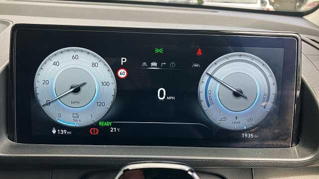 Hyundai INSTER 85kW 02 49kWh 5dr Auto Electric Hatchback Special Solid - Atlas White