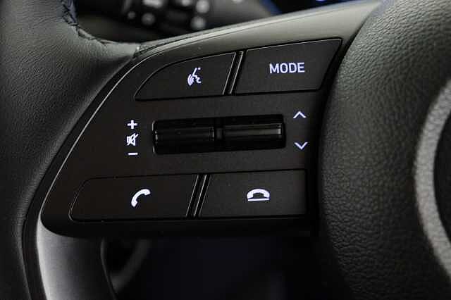 Hyundai I20 1.0T GDi 48V MHD Premium 5dr DCT Hatchback Red