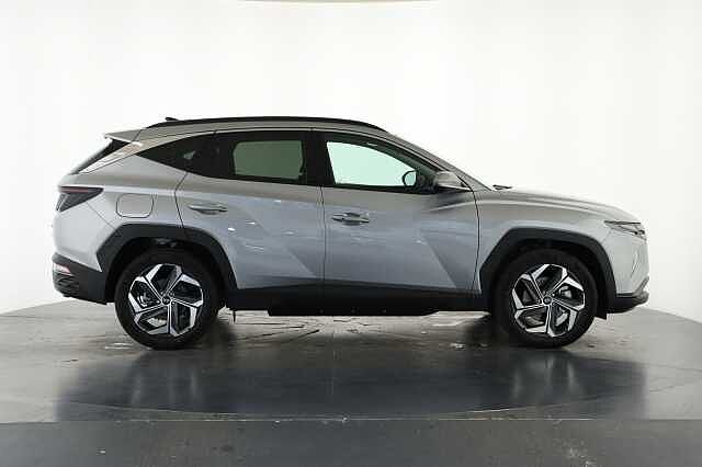 Hyundai TUCSON 1.6 TGDi Plug-in Hybrid Premium 5dr 4WD Auto Estate Silver