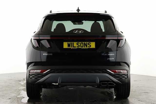 Hyundai TUCSON 1.6 TGDi Plug-in Hybrid Premium 5dr 4WD Auto Estate Black