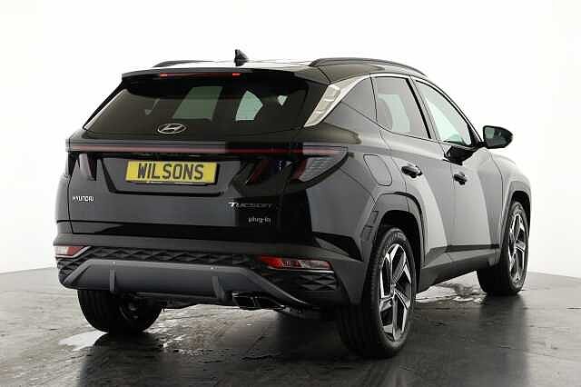 Hyundai TUCSON 1.6 TGDi Plug-in Hybrid Premium 5dr 4WD Auto Estate Black
