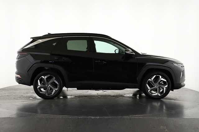 Hyundai TUCSON 1.6 TGDi Plug-in Hybrid Premium 5dr 4WD Auto Estate Black