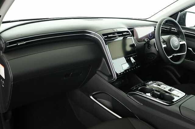 Hyundai TUCSON 1.6 TGDi Plug-in Hybrid Premium 5dr 4WD Auto Estate Black