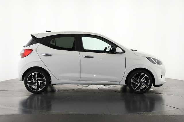 Hyundai I10 1.0 MPi Premium 5dr Auto Hatchback White