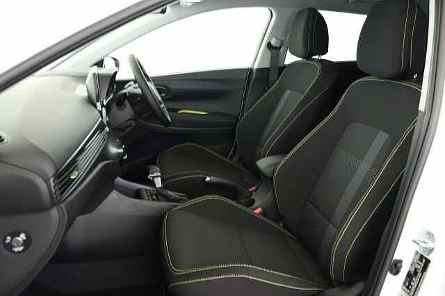 Hyundai I20 1.0T GDi Premium 5dr DCT Hatchback White