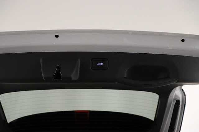 Hyundai KONA 160kW Ultimate 65kWh 5dr Auto Hatchback White