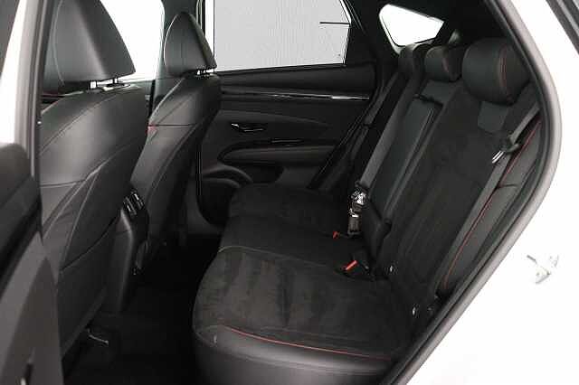 Hyundai TUCSON 1.6 TGDi 48V MHD 180 N Line S 5dr 4WD DCT Estate White