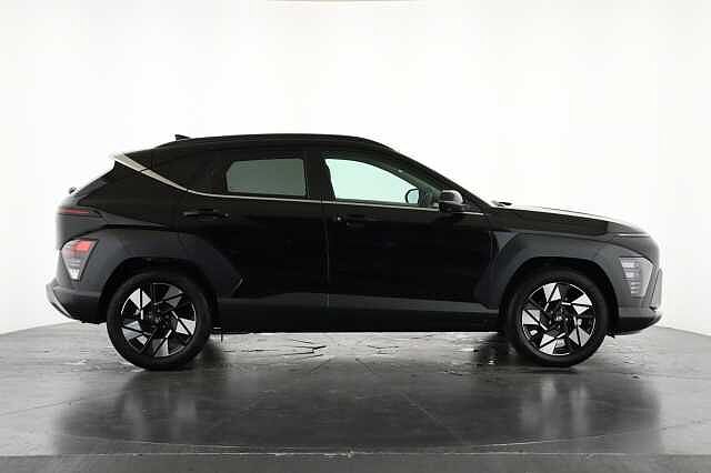 Hyundai KONA 1.6 GDi Hybrid Ultimate 5dr DCT Hatchback Black