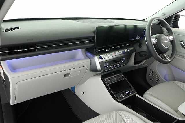 Hyundai KONA 1.6 GDi Hybrid Ultimate 5dr DCT Hatchback Black