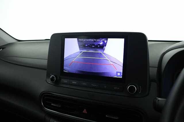 Hyundai KONA 1.6 GDi Hybrid SE Connect 5dr DCT Hatchback Black