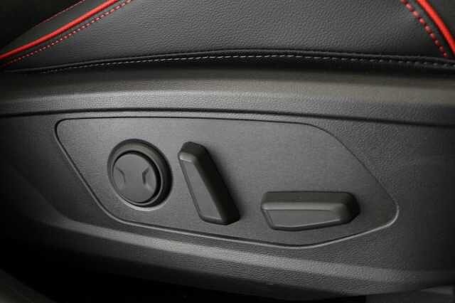 Hyundai TUCSON 1.6T Plug-in Hybrid N Line S 5dr 4WD Auto Estate Grey