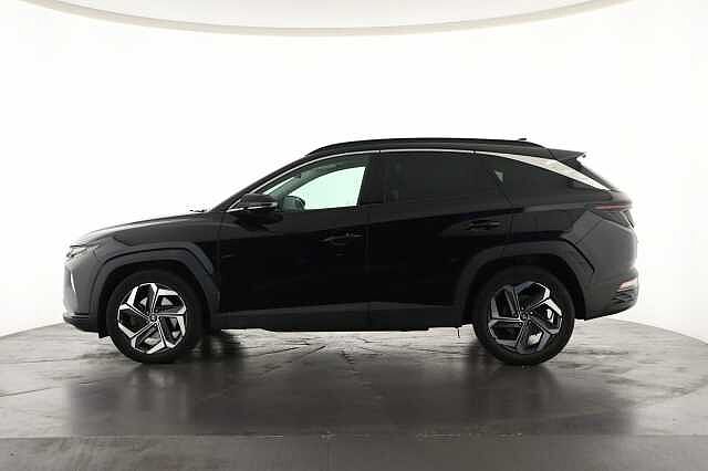 Hyundai TUCSON 1.6 TGDi Hybrid 230 Ultimate 5dr 2WD Auto Estate Black