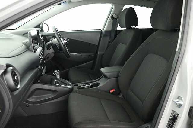 Hyundai KONA 1.6 GDi Hybrid Premium 5dr DCT Hatchback Grey