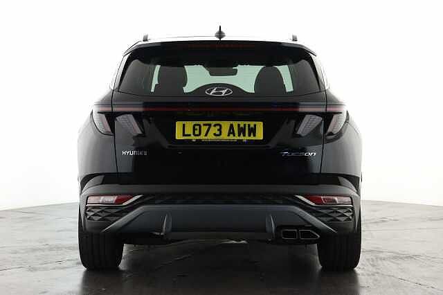Hyundai TUCSON 1.6 TGDi 48V MHD Ultimate 5dr 2WD DCT Estate Black