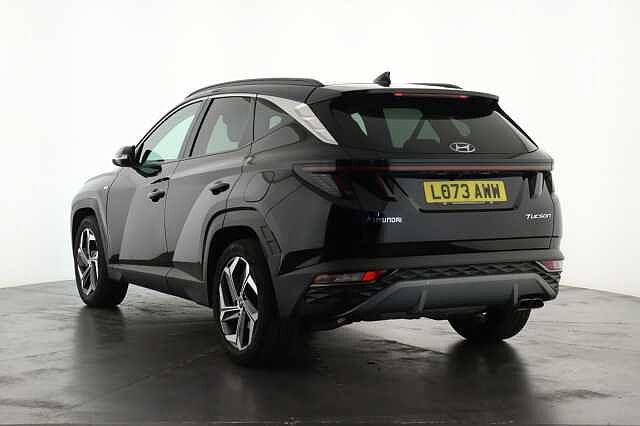 Hyundai TUCSON 1.6 TGDi 48V MHD Ultimate 5dr 2WD DCT Estate Black