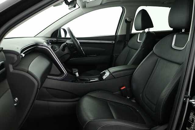 Hyundai TUCSON 1.6 TGDi 48V MHD Ultimate 5dr 2WD DCT Estate Black
