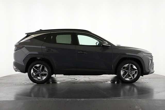 Hyundai TUCSON 1.6T Hybrid Premium 5dr Auto Estate Grey