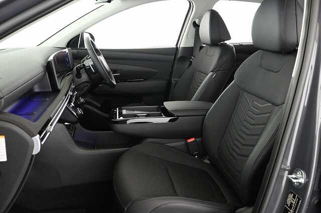 Hyundai TUCSON 1.6T Hybrid Premium 5dr Auto Estate Grey