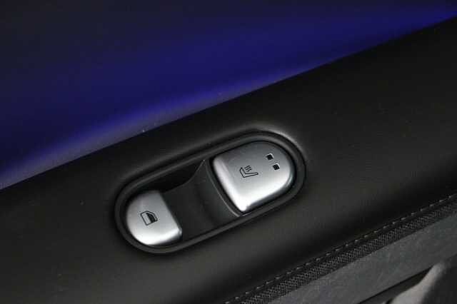 Hyundai IONIQ 5 225kW Ultimate 73 kWh 5dr AWD Auto [Tech] Hatchback Black