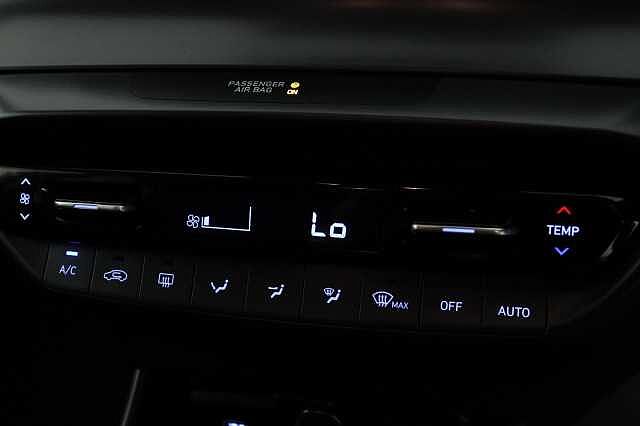 Hyundai I20 1.0T GDi Premium 5dr DCT White