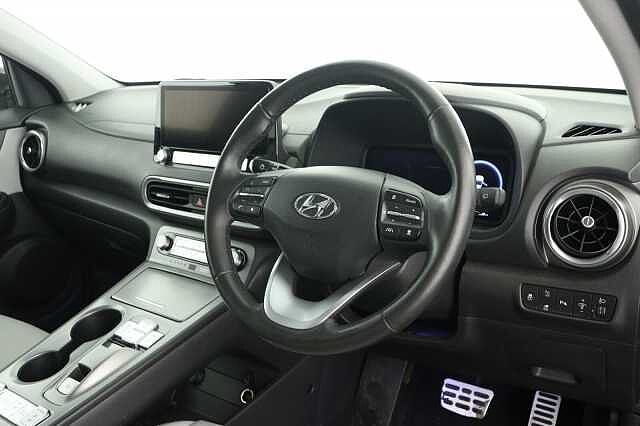 Hyundai KONA 150kW Ultimate 64kWh 5dr Auto Black