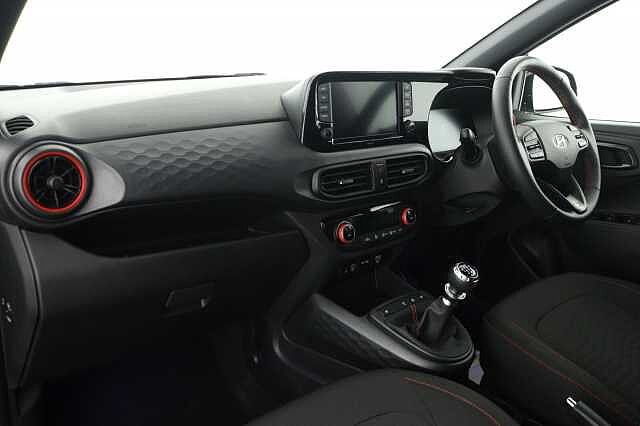Hyundai I10 1.0T [90] N Line 5dr [Nav] Pearl - Phantom black