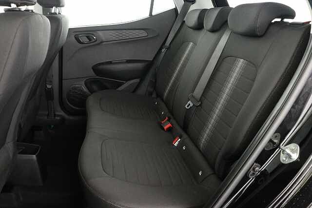 Hyundai I10 1.0 [63] Advance 5dr [Nav] Pearl - Phantom black