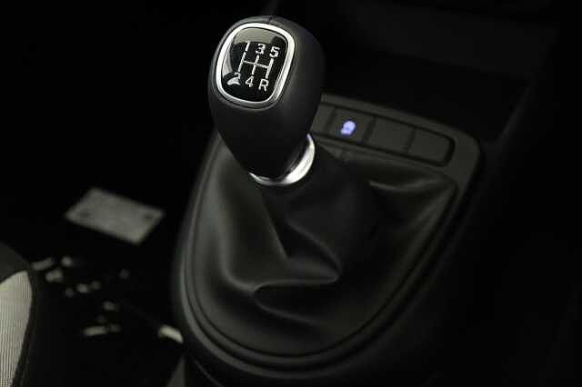 Hyundai I10 1.0 [63] Advance 5dr [Nav] Pearl - Phantom black