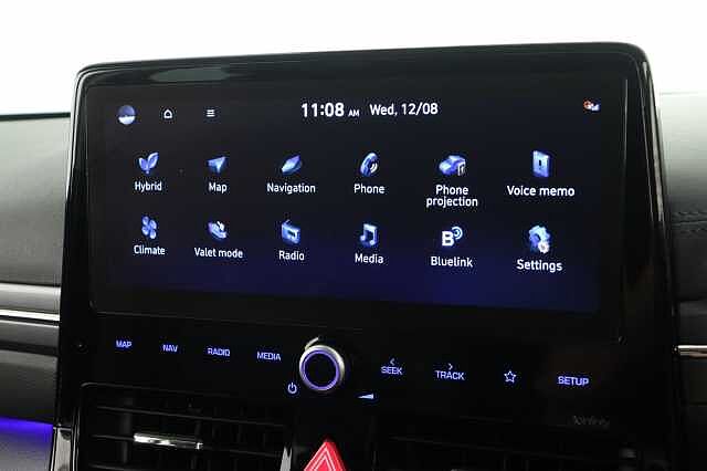 Hyundai IONIQ 1.6 GDi Hybrid Premium SE 5dr DCT Silver