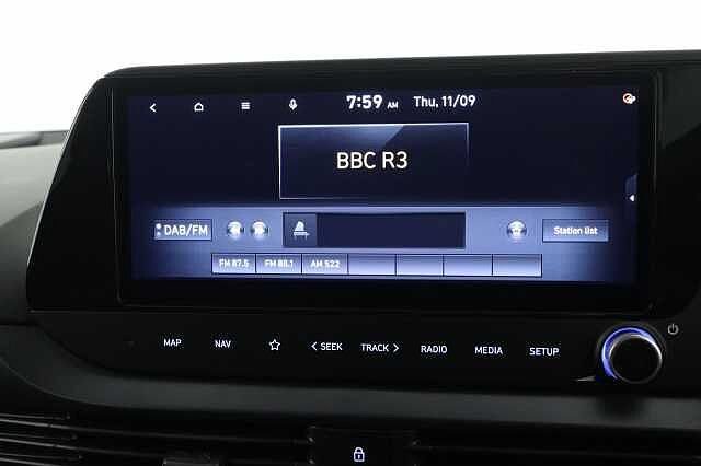 Hyundai I20 1.0T GDi 90 Tech Line 5dr DCT Pearl - Vibrant blue