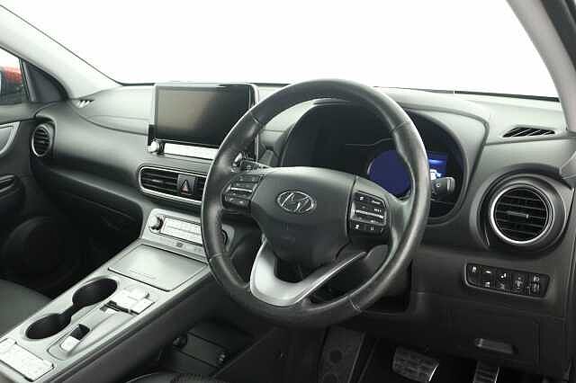 Hyundai KONA 150kW Premium SE 64kWh 5dr Auto RED