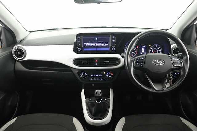 Hyundai I10 1.0 MPi Premium 5dr Special solid - Polar white