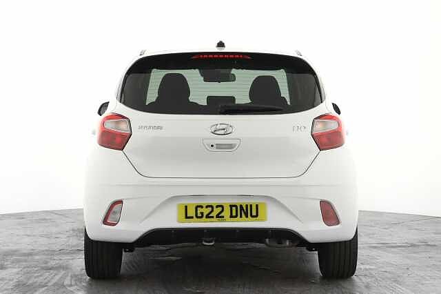 Hyundai I10 1.0 MPi Premium 5dr Special solid - Polar white