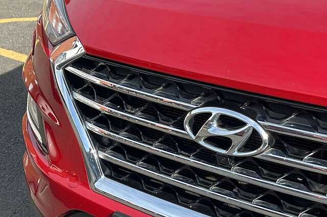 Hyundai TUCSON 2.0 CRDi 48Volt MHEV Premium SE 5dr 4WD DCT Red