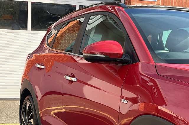 Hyundai TUCSON 2.0 CRDi 48Volt MHEV Premium SE 5dr 4WD DCT Red