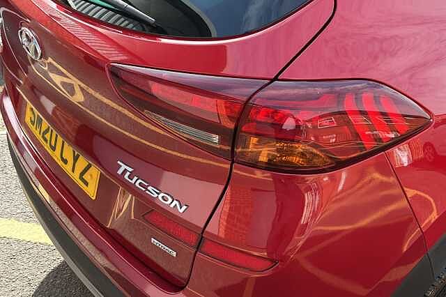 Hyundai TUCSON 2.0 CRDi 48Volt MHEV Premium SE 5dr 4WD DCT Red