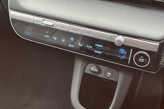 Hyundai IONIQ 5 Premium 77 kWh 5dr Auto White
